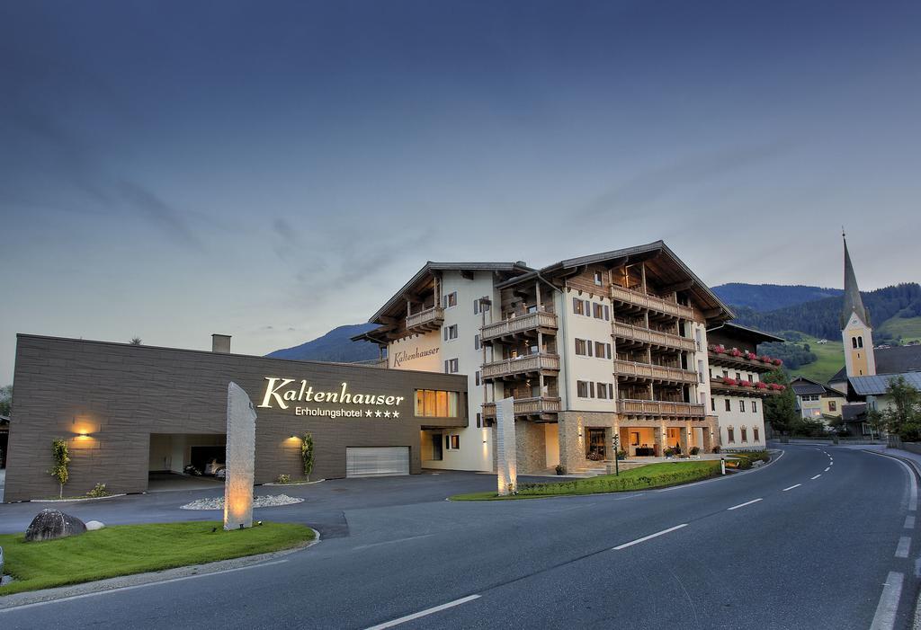 Das Gemuetliche Dorfhotel Kaltenhauser Холлерсбах  Экстерьер фото